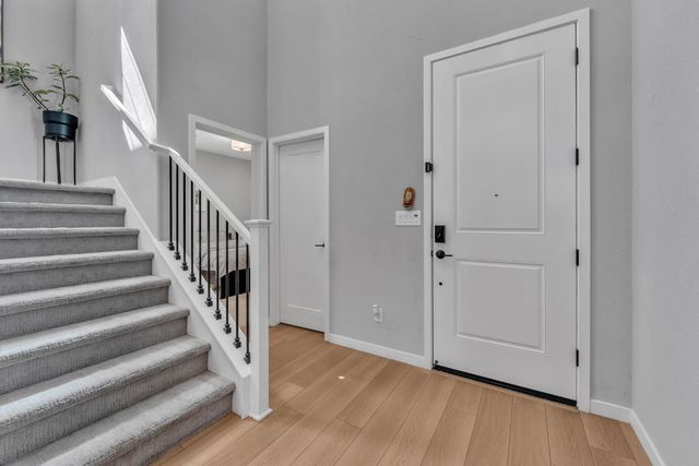 4623 Flagstaff Dr, Folsom, CA 95630