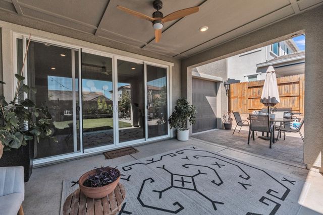 4623 Flagstaff Dr, Folsom, CA 95630