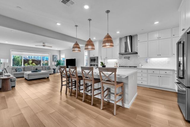 4623 Flagstaff Dr, Folsom, CA 95630