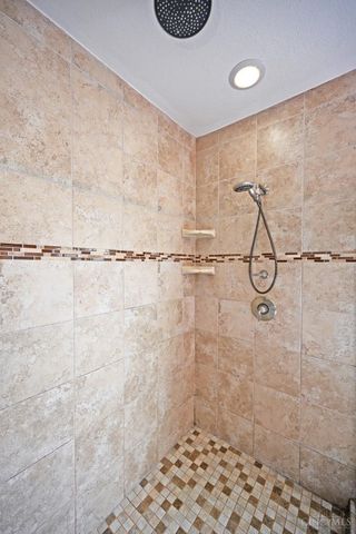 940 Sleepy Hollow Drive, Monroe, OH 45050