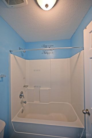 940 Sleepy Hollow Drive, Monroe, OH 45050