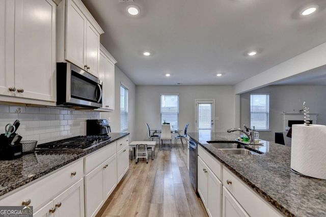 115 Eleanora Park, Loganville, GA 30052