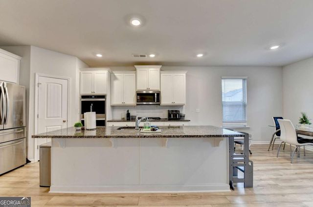 115 Eleanora Park, Loganville, GA 30052