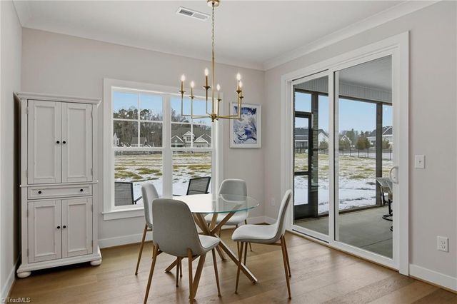 162 Meeting House Lane, Advance, NC 27006