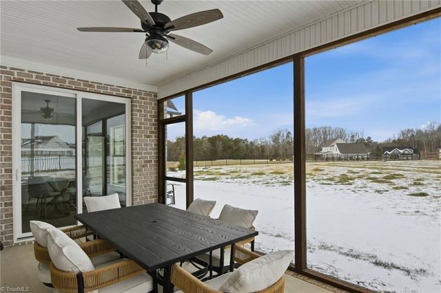 162 Meeting House Lane, Advance, NC 27006