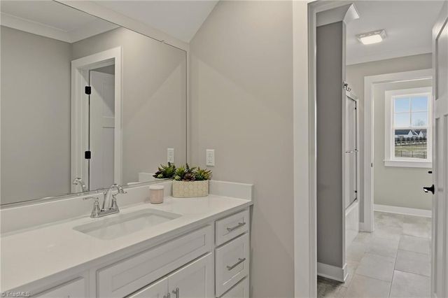 162 Meeting House Lane, Advance, NC 27006