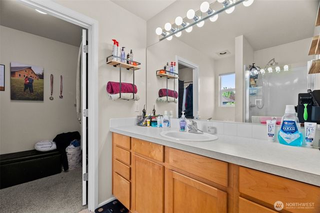 5823 Pennsylvania Street SE, Lacey, WA 98513