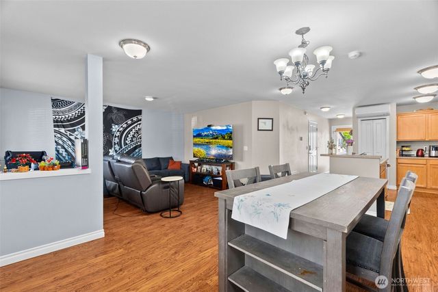 5823 Pennsylvania Street SE, Lacey, WA 98513