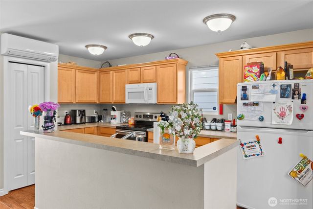 5823 Pennsylvania Street SE, Lacey, WA 98513