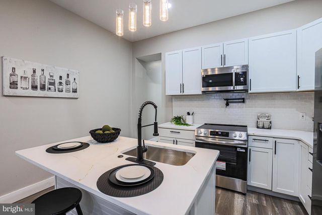 1728 RUXTON AVE, Baltimore, MD 21216