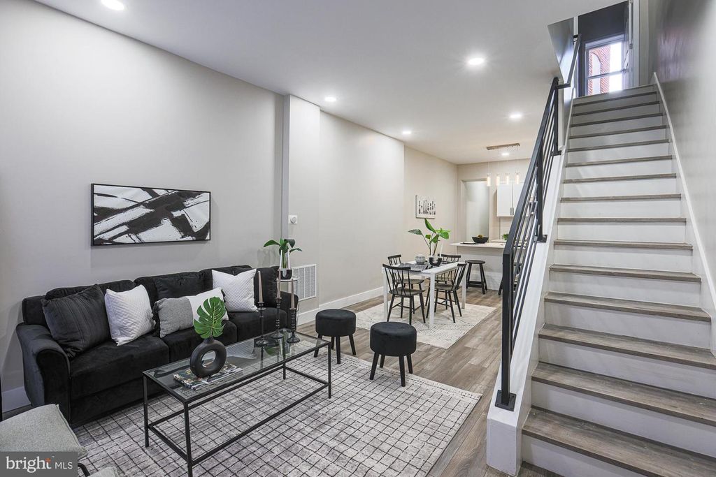 1728 RUXTON AVE, Baltimore, MD 21216