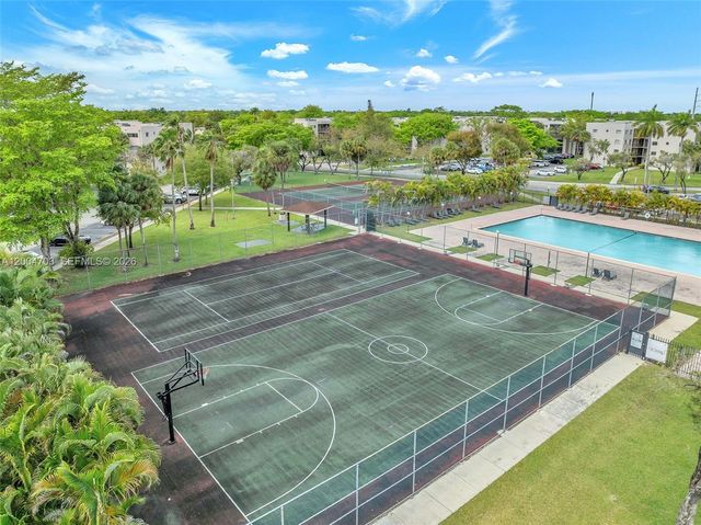 8540 SW 133rd Ave Rd 312, Miami, FL 33183