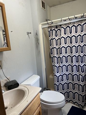 11065 EAST LANE, Waupaca, WI 54981