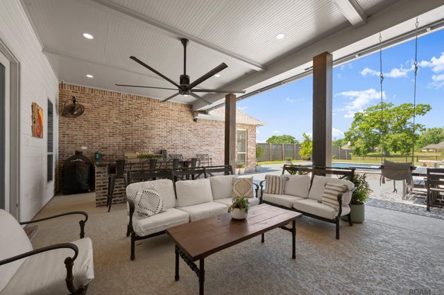 36354 Talonstone Dr, Geismar, LA 70734