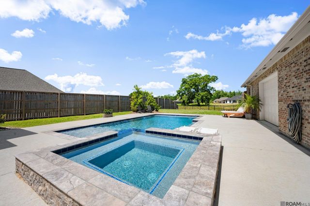 36354 Talonstone Dr, Geismar, LA 70734