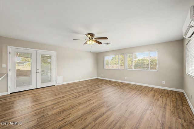 6656 E Decatur Street, Mesa, AZ 85205