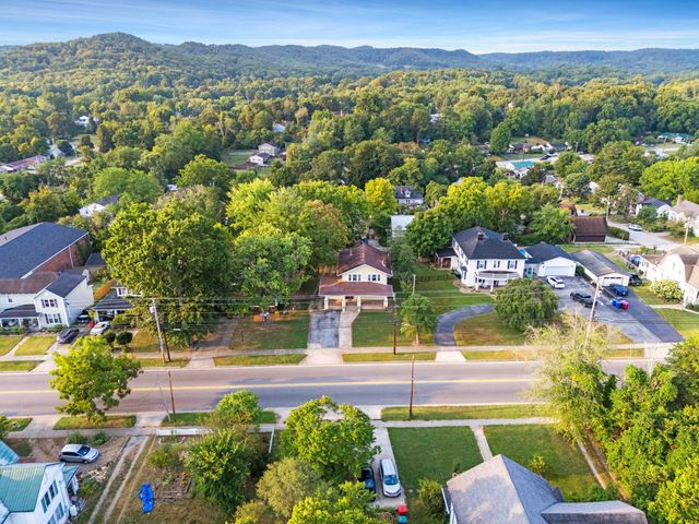 601 Chestnut Street, Berea, KY 40403