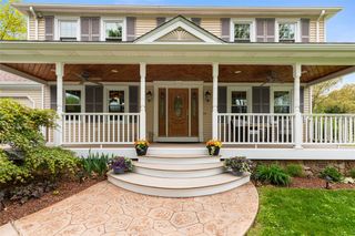 7 Pheasant Run Road, North Smithfield, RI 02896