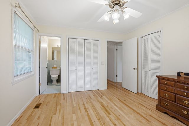 208 Lake Terrace Dr, Hendersonville, TN 37075