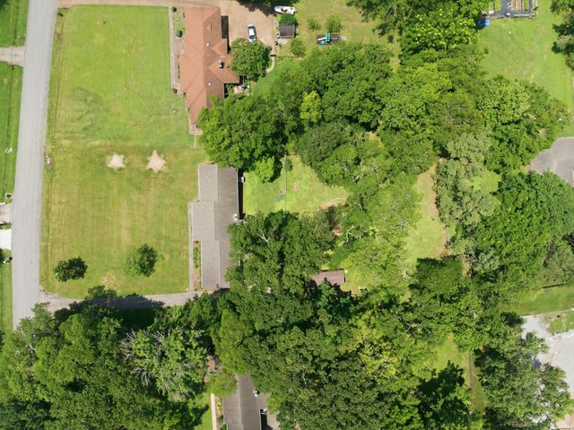 208 Lake Terrace Dr, Hendersonville, TN 37075
