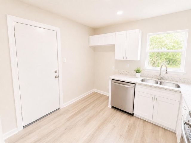 1143 Zoe Street, Houston, TX 77020