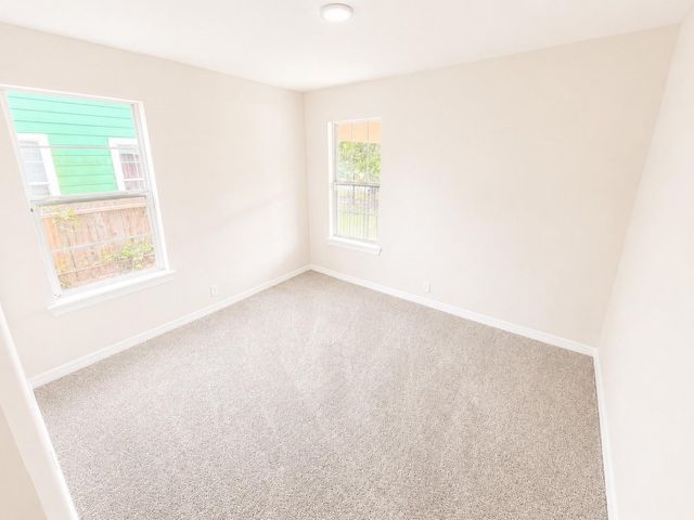 1143 Zoe Street, Houston, TX 77020