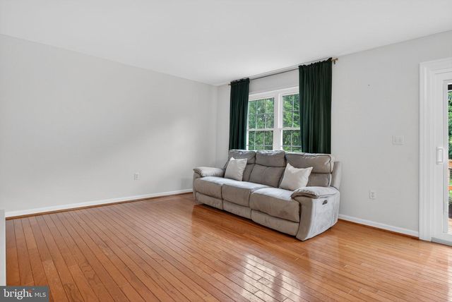 4072 LAUREL LN, Mount Joy, PA 17552