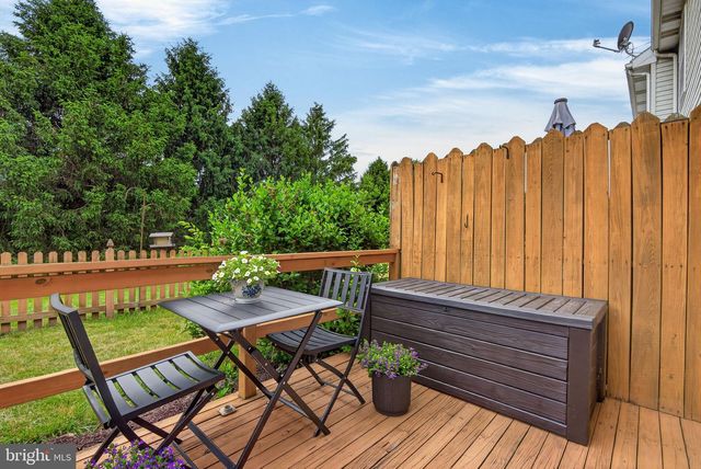4072 LAUREL LN, Mount Joy, PA 17552