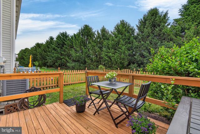 4072 LAUREL LN, Mount Joy, PA 17552