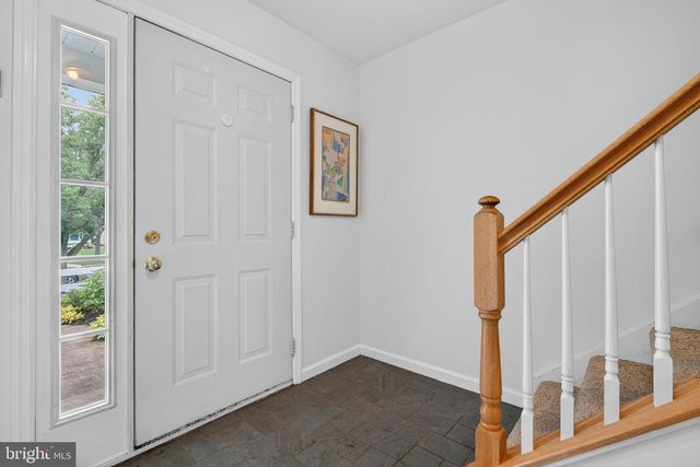 4072 LAUREL LN, Mount Joy, PA 17552