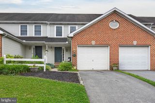 4072 LAUREL LN, Mount Joy, PA 17552