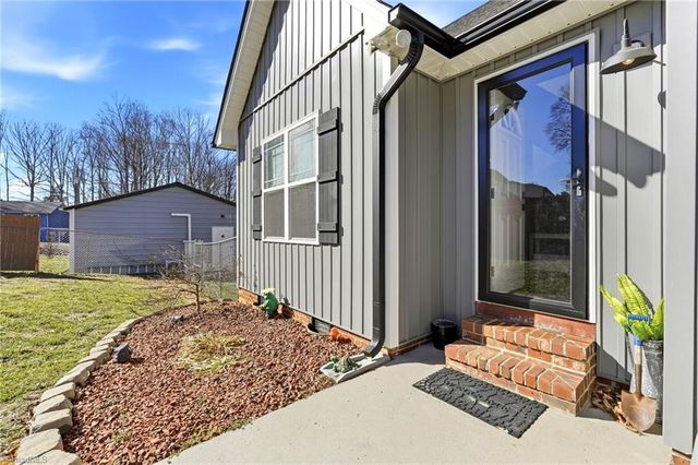 804 Montgomery Court, Walnut Cove, NC 27052