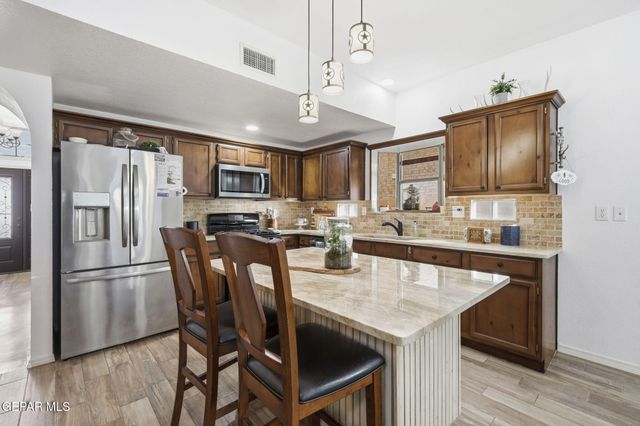 7429 UMBRIA Drive, El Paso, TX 79904