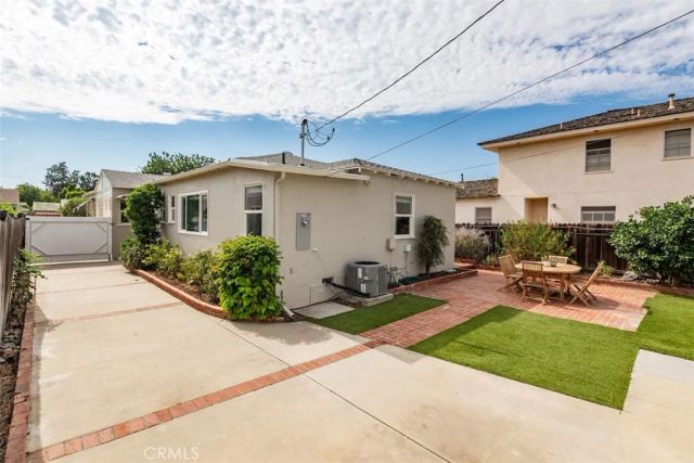 3626 Gaviota Avenue, Long Beach, CA 90807