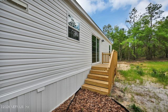 295 BADEN POWELL Road, Hawthorne, FL 32640