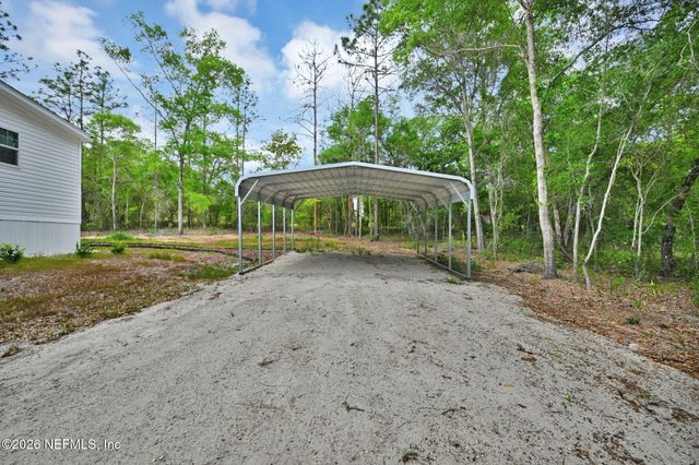 295 BADEN POWELL Road, Hawthorne, FL 32640