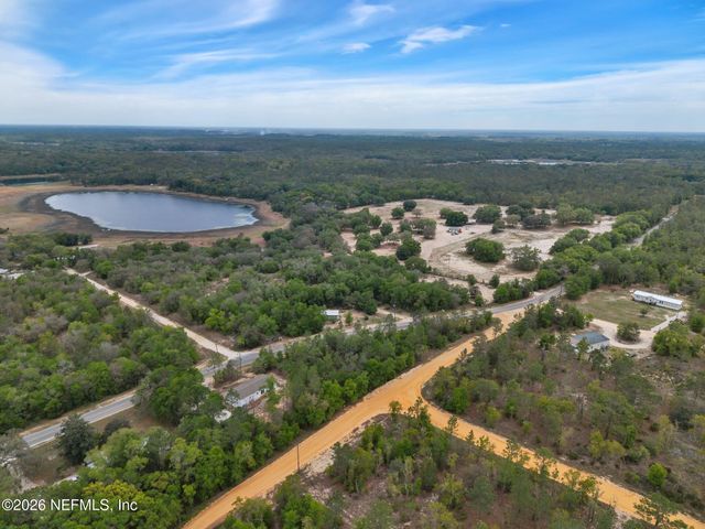 295 BADEN POWELL Road, Hawthorne, FL 32640