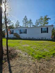 295 BADEN POWELL Road, Hawthorne, FL 32640
