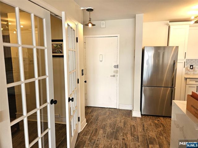 1203 River Road 11G, Edgewater, NJ 07020