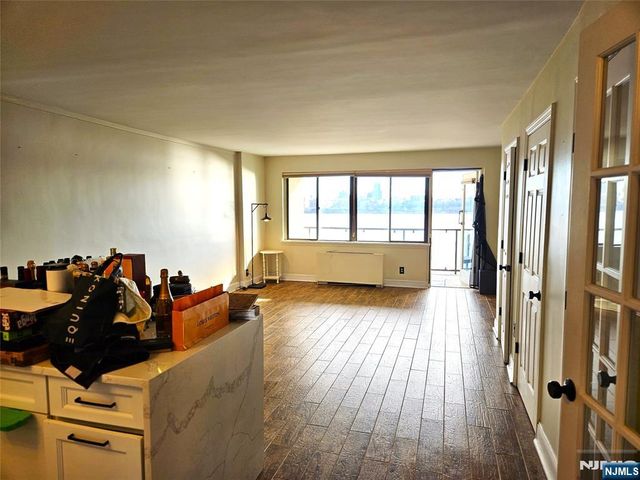 1203 River Road 11G, Edgewater, NJ 07020