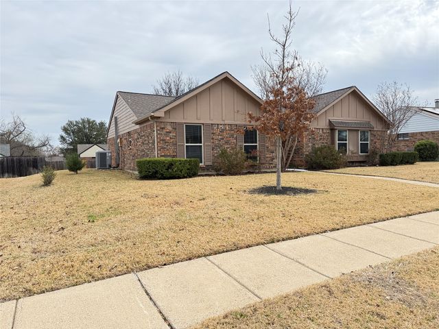 250 Barclay Avenue, Coppell, TX 75019