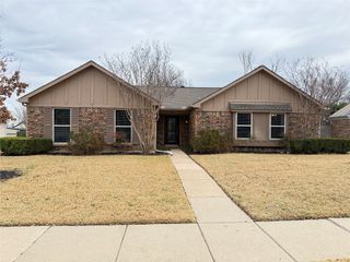 250 Barclay Avenue, Coppell, TX 75019