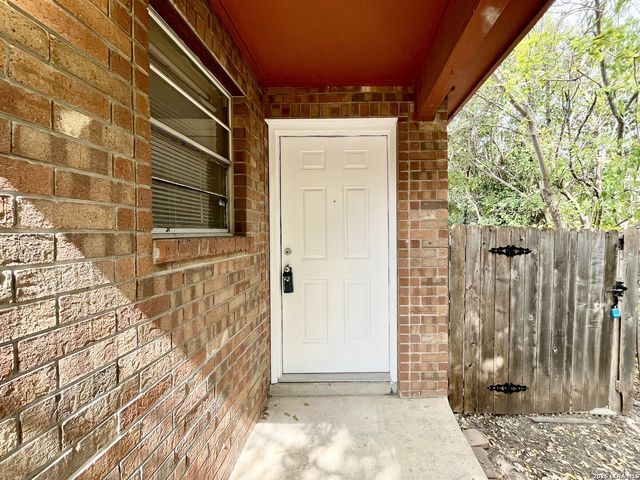 12234 Maverick Bluff, San Antonio, TX 78247