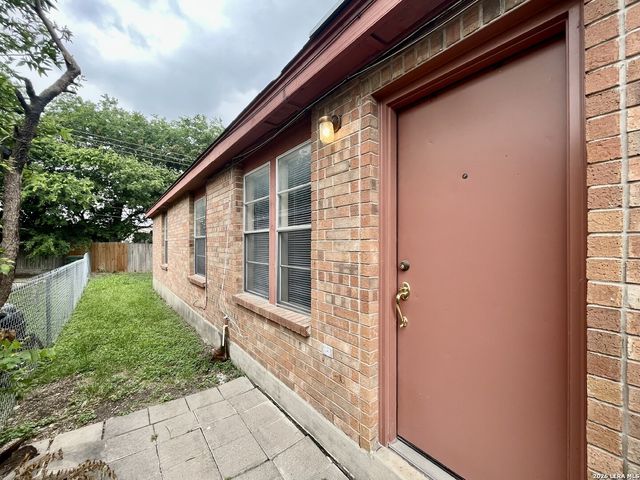 12234 Maverick Bluff, San Antonio, TX 78247