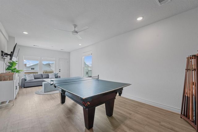 4126 Courageous Lane, Galveston, TX 77554