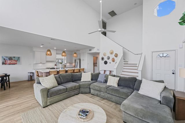 4126 Courageous Lane, Galveston, TX 77554