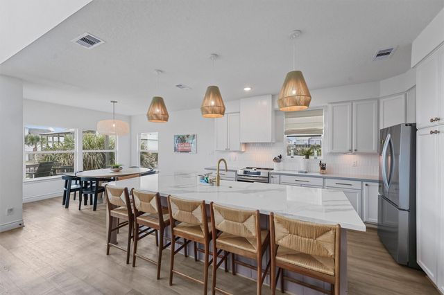 4126 Courageous Lane, Galveston, TX 77554