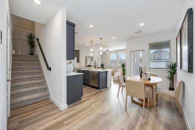 955 Mansfield Street, Houston, TX 77091