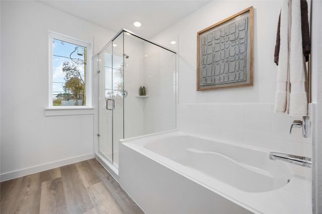 955 Mansfield Street, Houston, TX 77091