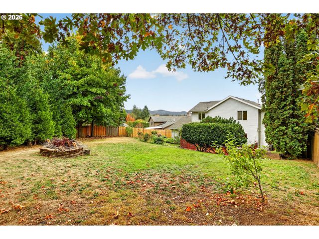 50 Sw WILLOWBROOK Pl, Gresham, OR 97080
